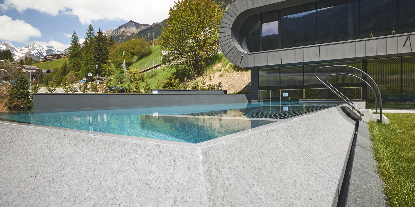 10 hofer group vasche sfiori